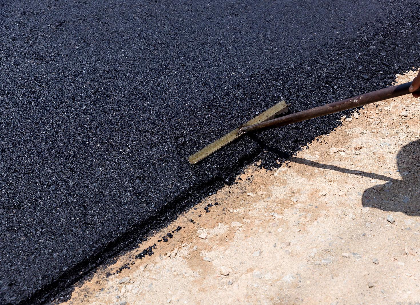 Oprit laten asfalteren door Buitengewoon