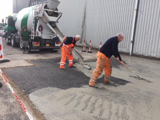 Buitengewoon | Vloeistofdicht asfalt waar aanleggen 
