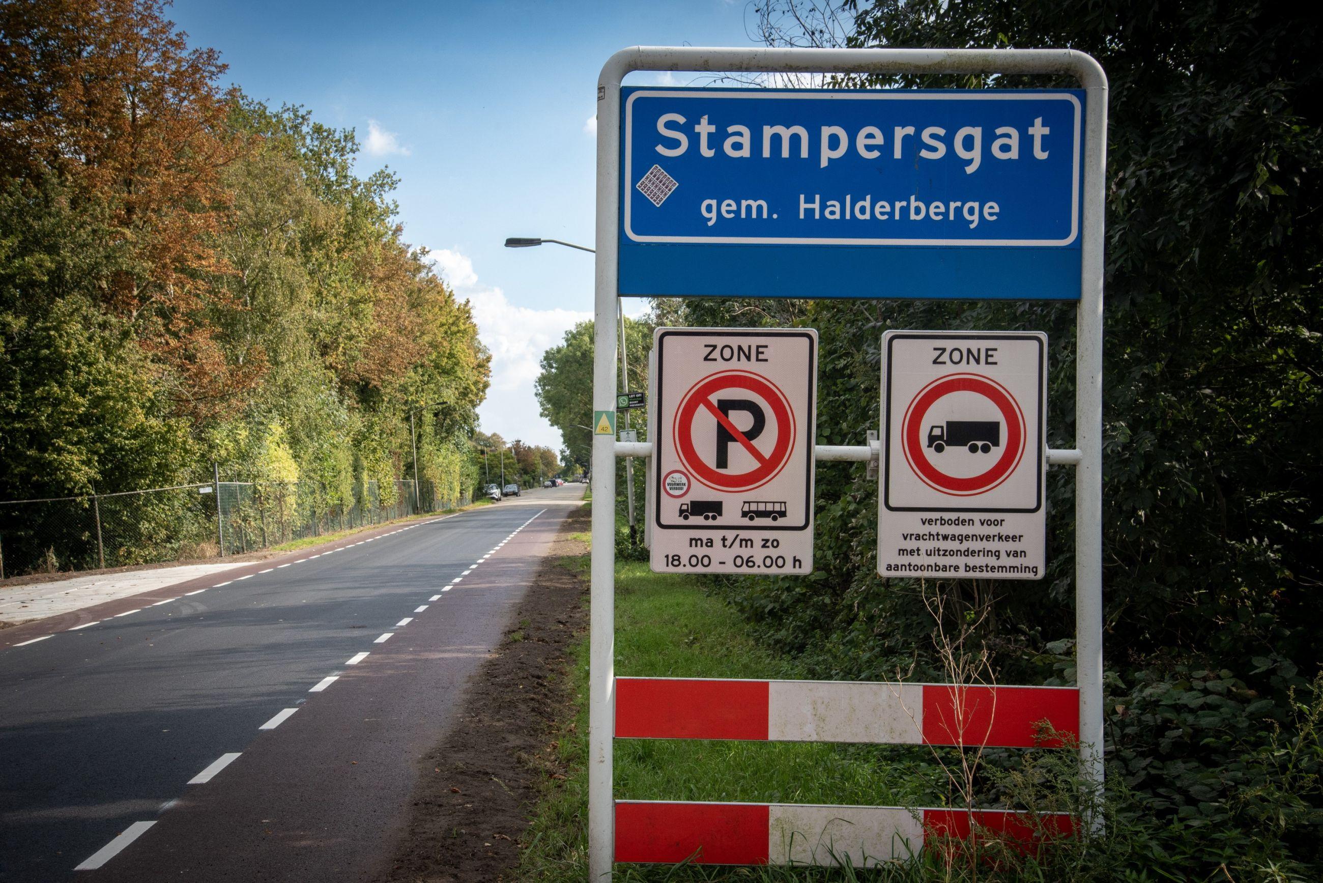 Asfaltonderhoud | Buitengewoon Grasstenen boerenweggetjes Gemeente Halderberge Asfalteren Onderhoud