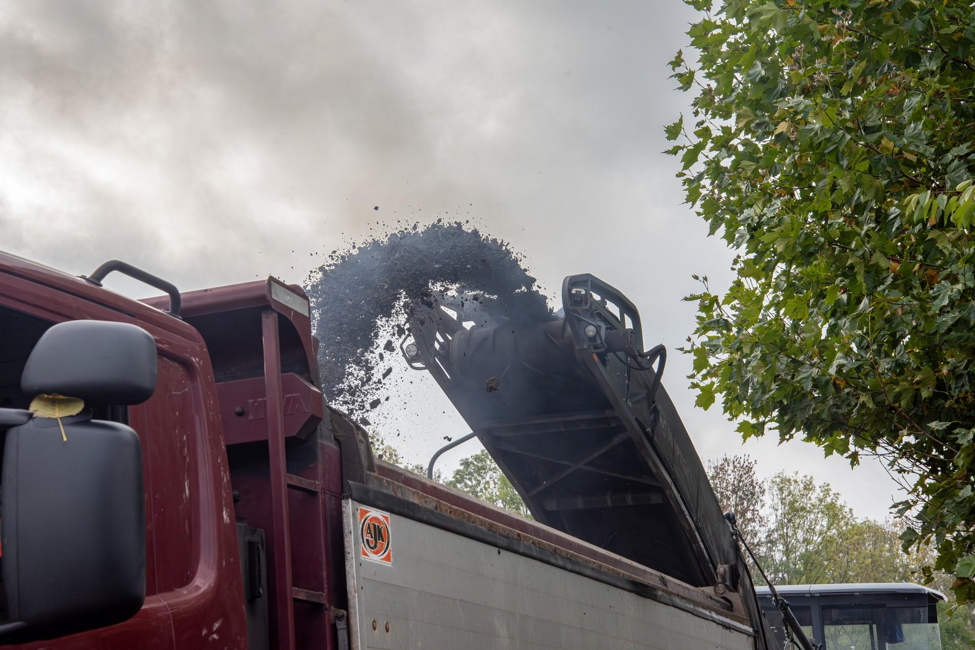 Asfalt verwijderen | Buitengewoon Frezen Kruisstraat Drongelen Gemeente Altena